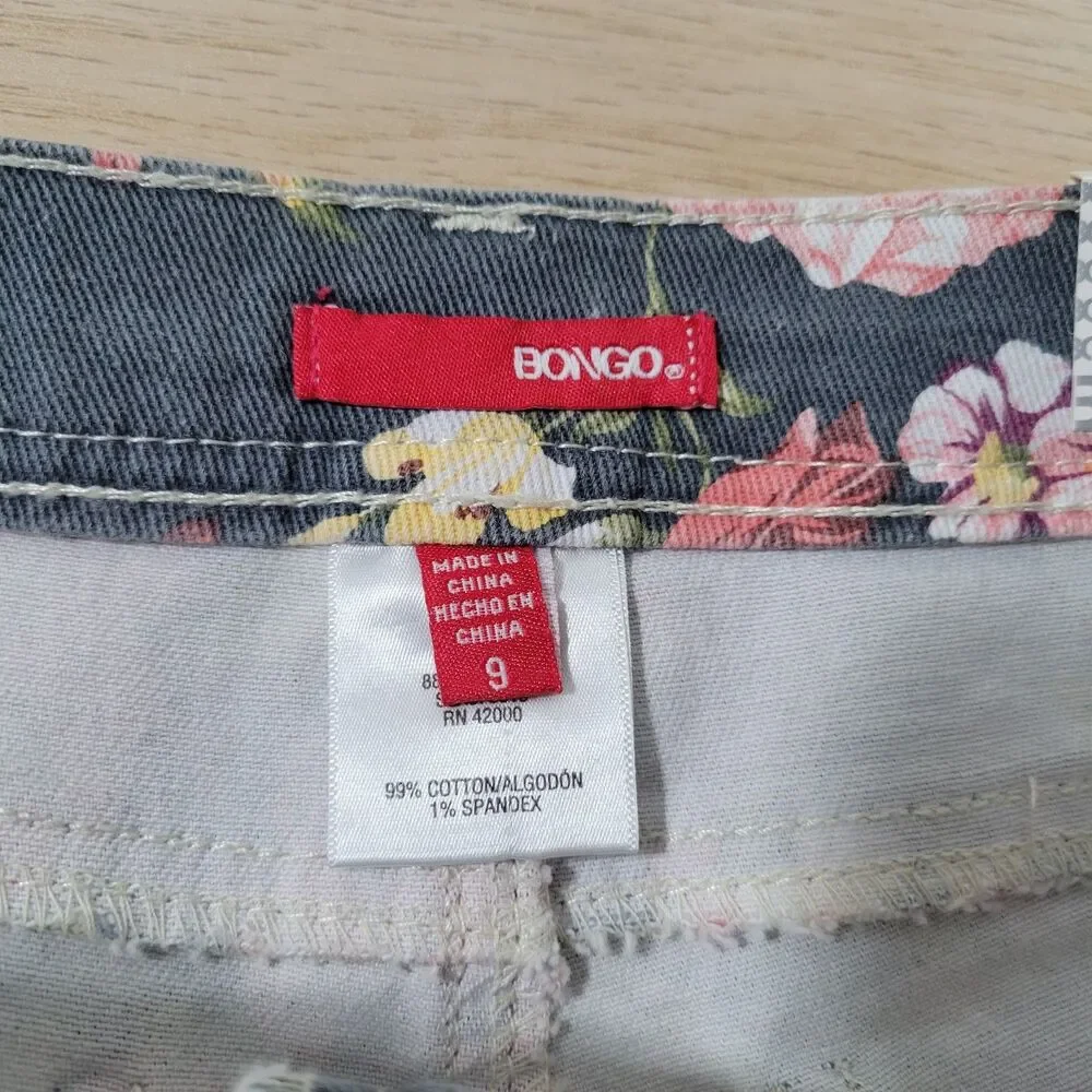 BONGO Booty Shorts Floral Low Rise Mini Size 9 Distressed Cut Off Denim Y2K